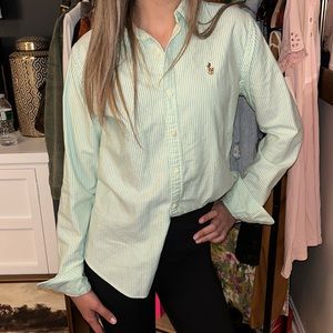 Ralph Lauren Womens button up size 6 slim fit